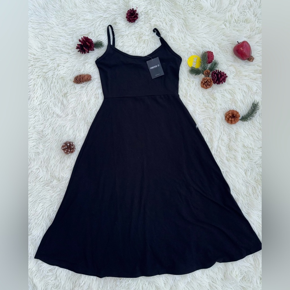 Forever 21  Black Dress